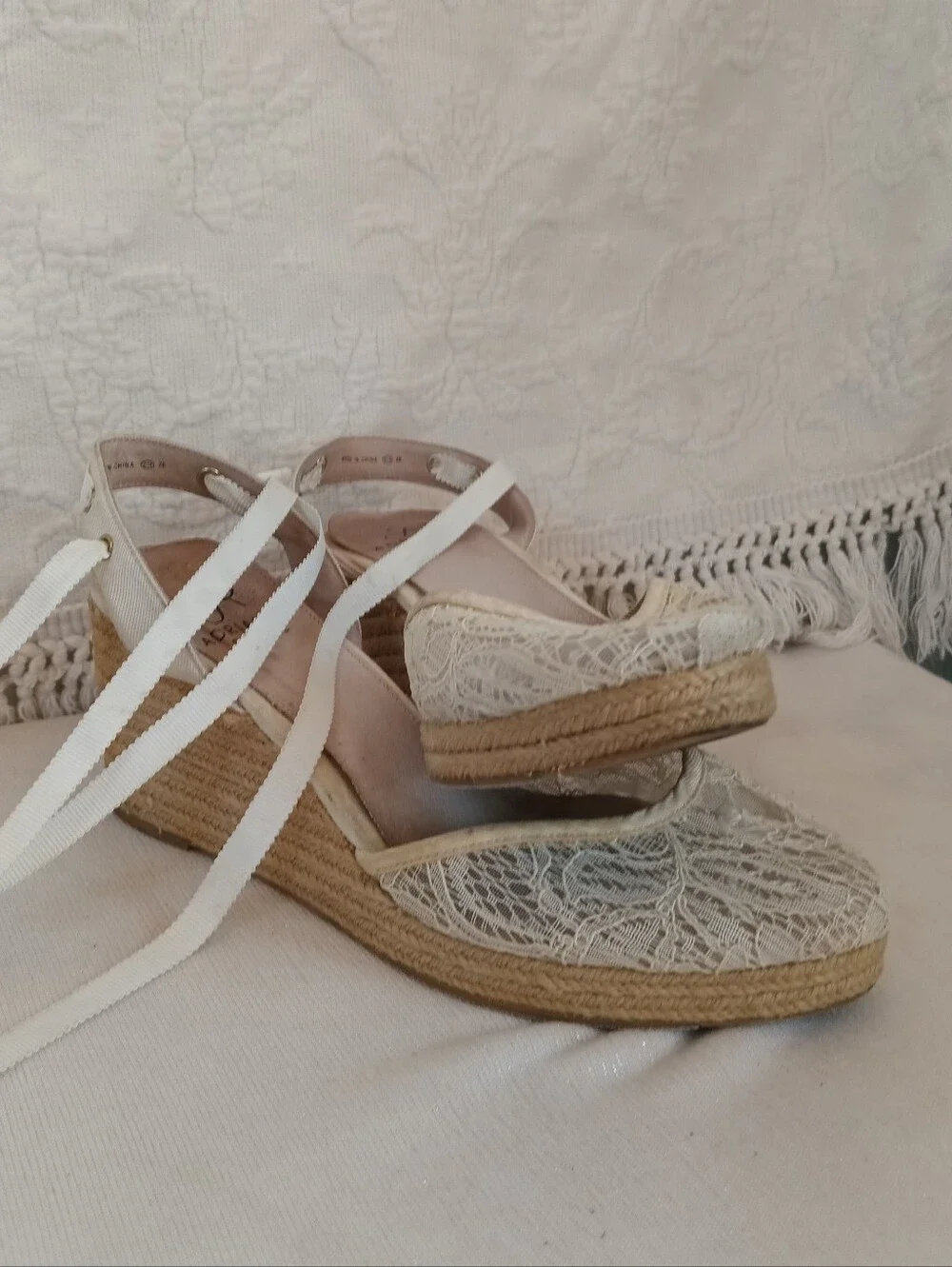 Adrianna Papell Cream Lace Espadrille Wedge Sandals Ribbon Lace Up Ankle Ties 7M